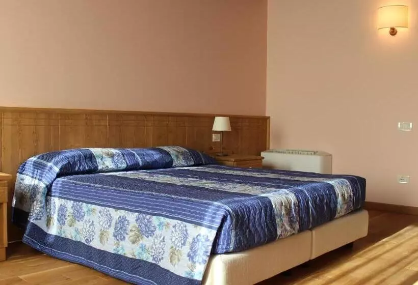 ベッドアンドブレックファースト Agriturismo Le Giarine