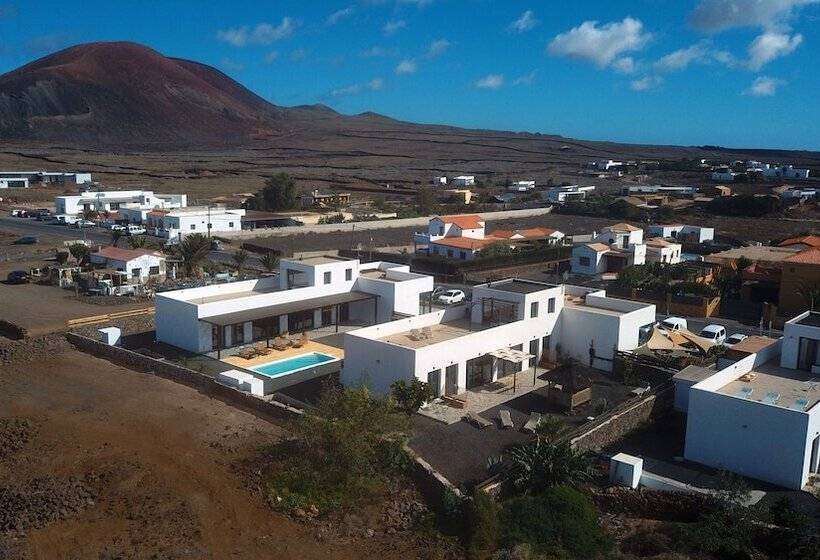 مبيت وإفطار Maar House Lajares