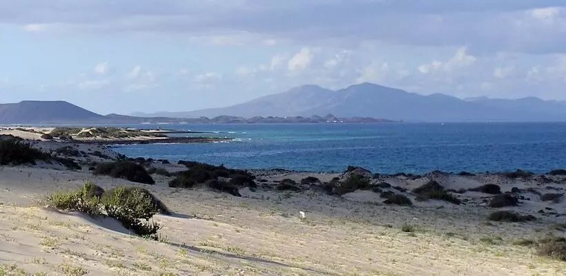 Aamiaismajoitus (B&B) Maar House Lajares