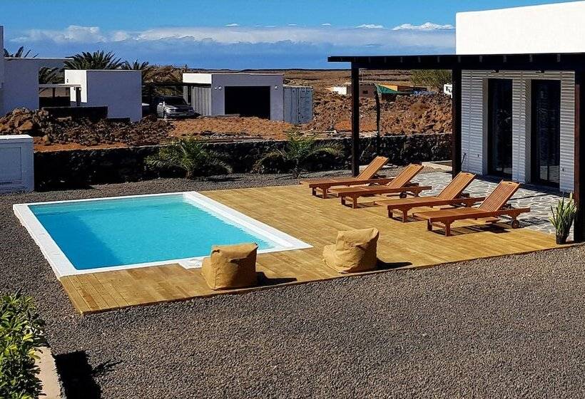 مبيت وإفطار Maar House Lajares