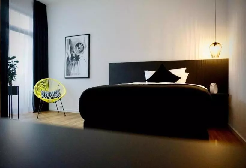 ベッドアンドブレックファースト Merian