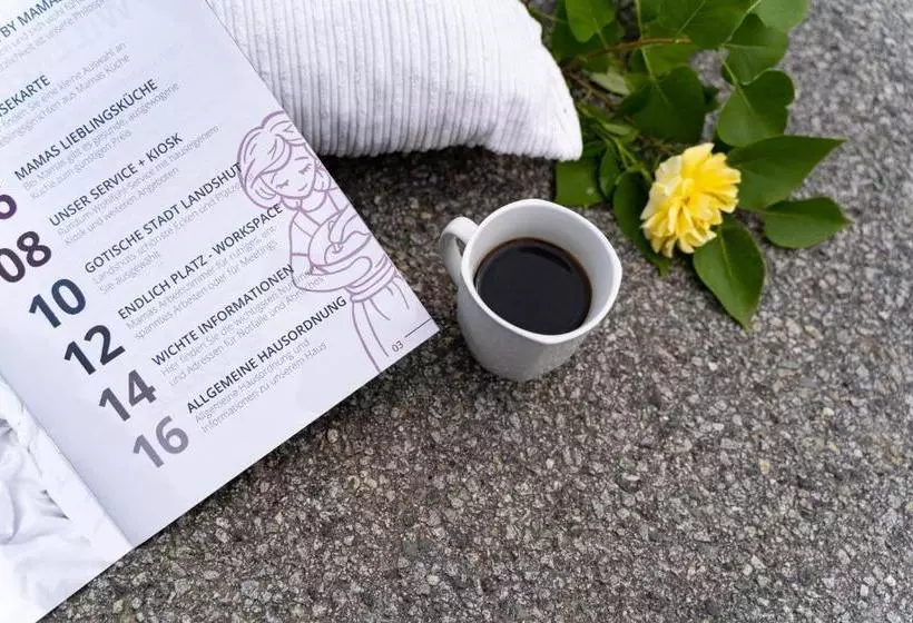 ベッドアンドブレックファースト Upstairs By Mamas