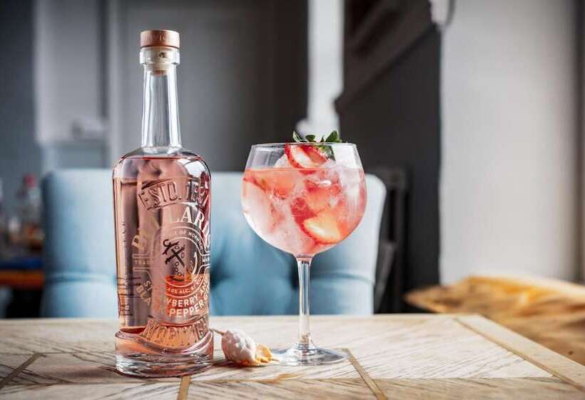 Отель The Ship Inn