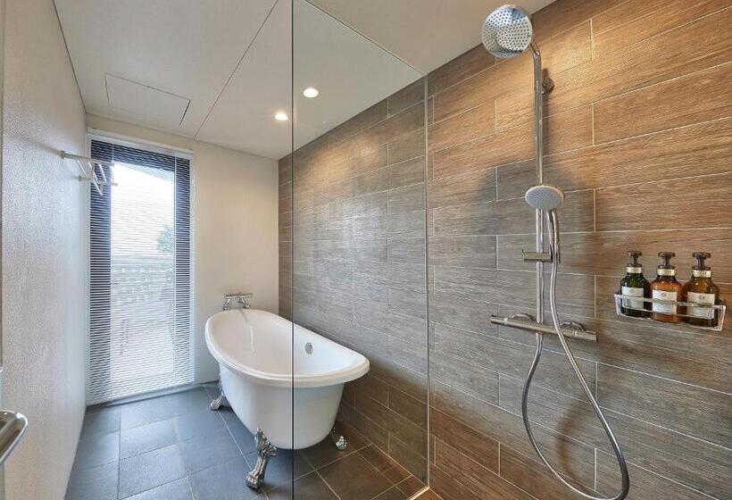 Yomitan Condhotel Nd