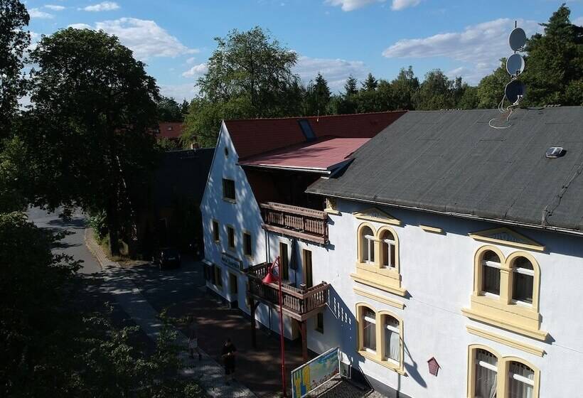 Отель Sennerhütte Land