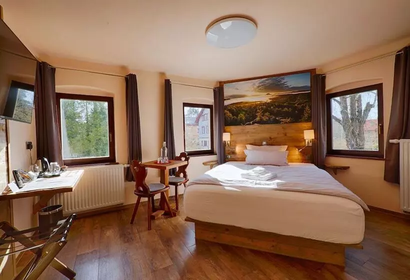 Hotelli Sennerhütte Land