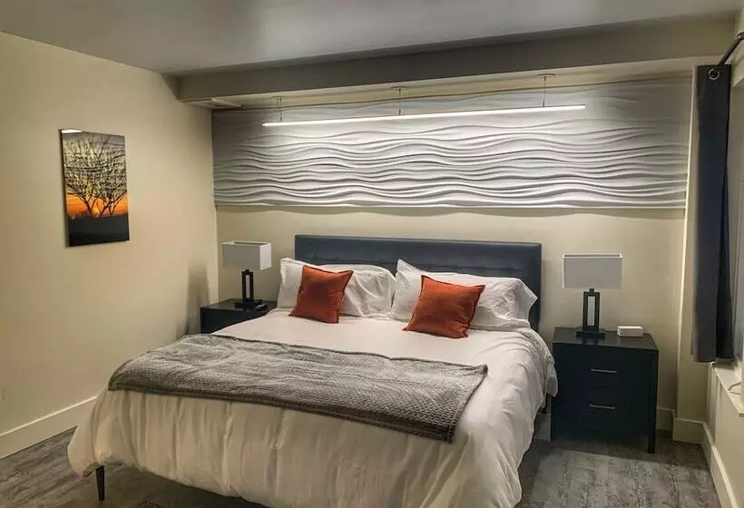 Manhattan Hotel Salida