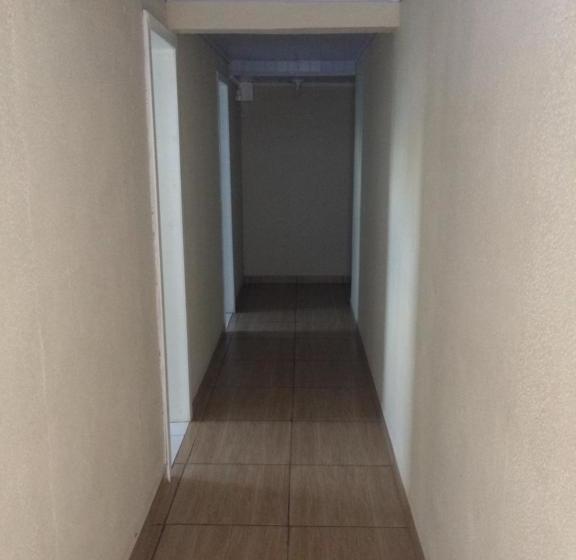 Capsulehotel Pousada Jh Santos