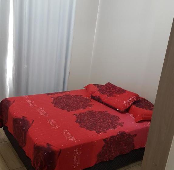 Capsulehotel Pousada Jh Santos