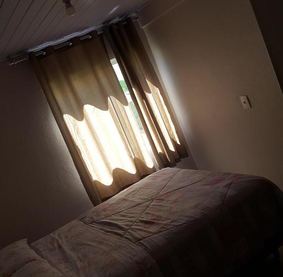 Capsulehotel Pousada Jh Santos