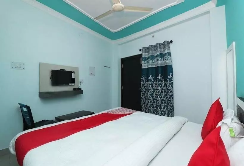 ホテル J B Palace