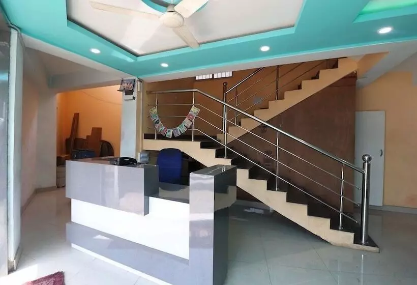 ホテル J B Palace