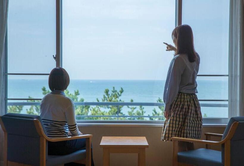 בית מלון כפרי Kyukamura Shikanoshima