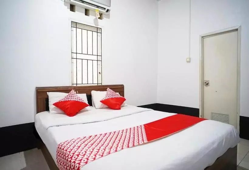 ホテル Oyo 901 Abdi Praja Residence
