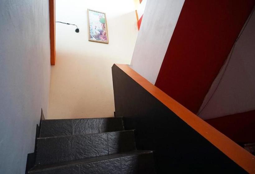 酒店 Oyo 901 Abdi Praja Residence