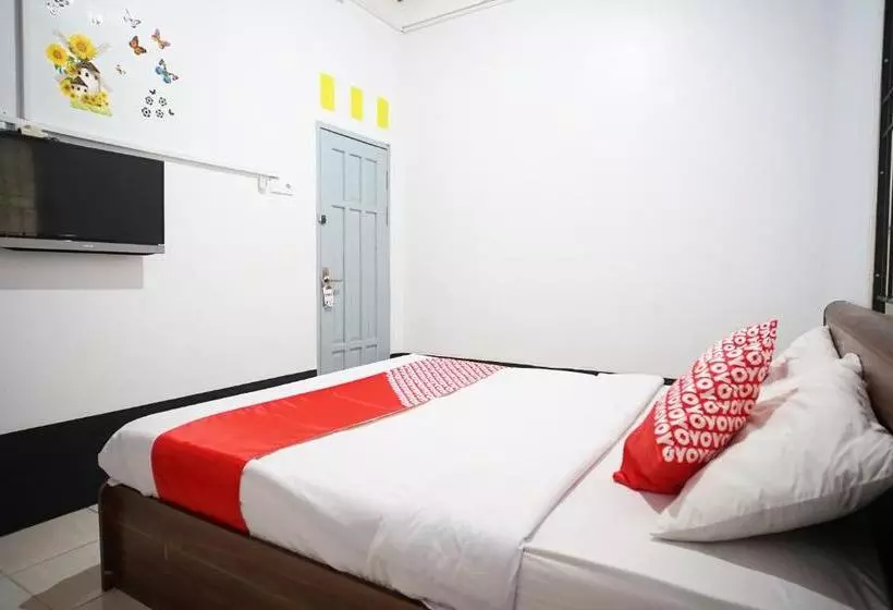 ホテル Oyo 901 Abdi Praja Residence