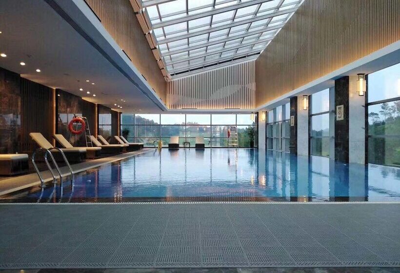 酒店 Wanda Realm Heshan