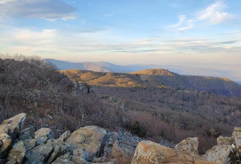 Mountain Home Bed & Breakfast