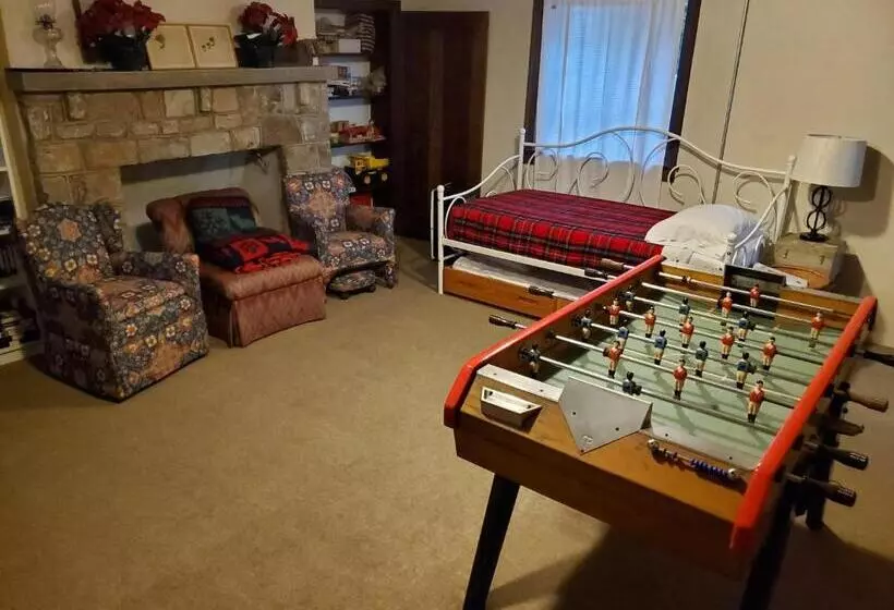 Mountain Home Bed & Breakfast