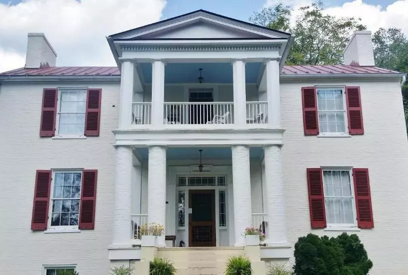 Mountain Home Bed & Breakfast