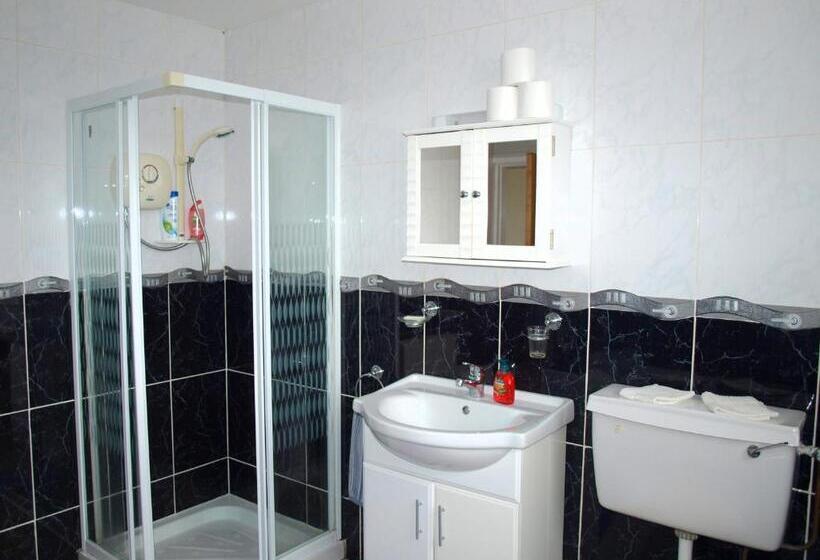 ペンション The Lookout Ardara