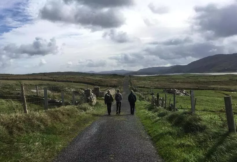 ペンション The Lookout Ardara