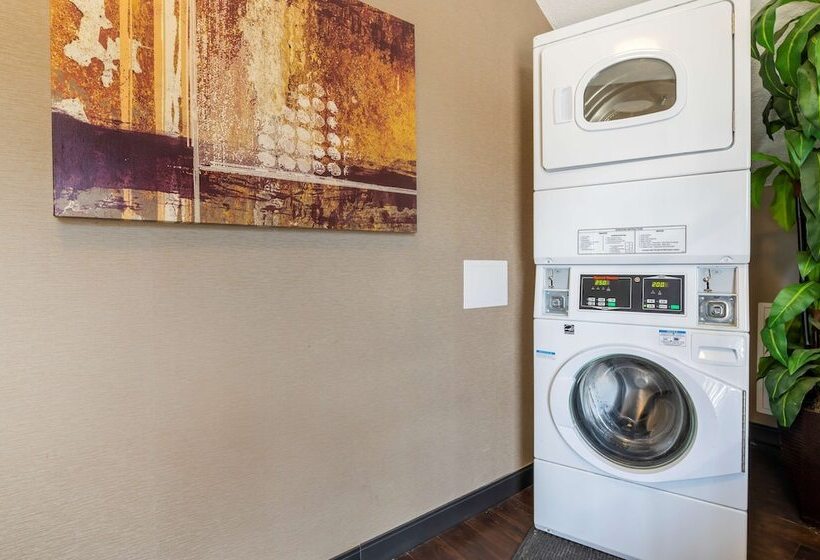 호텔 Best Western Hilliard Inn & Suites