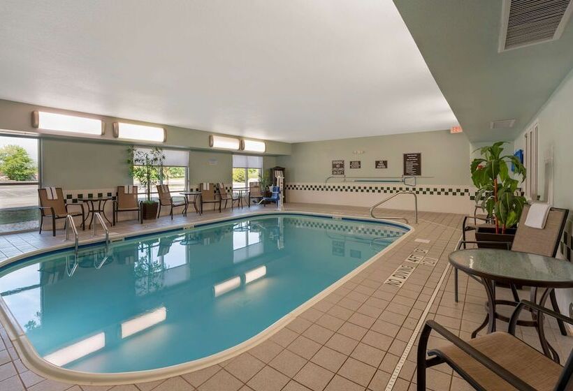 호텔 Best Western Hilliard Inn & Suites