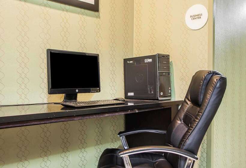 فندق Comfort Inn Lehigh Valley West