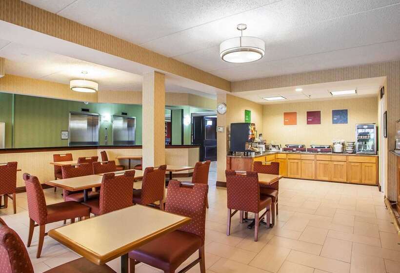 فندق Comfort Inn Lehigh Valley West