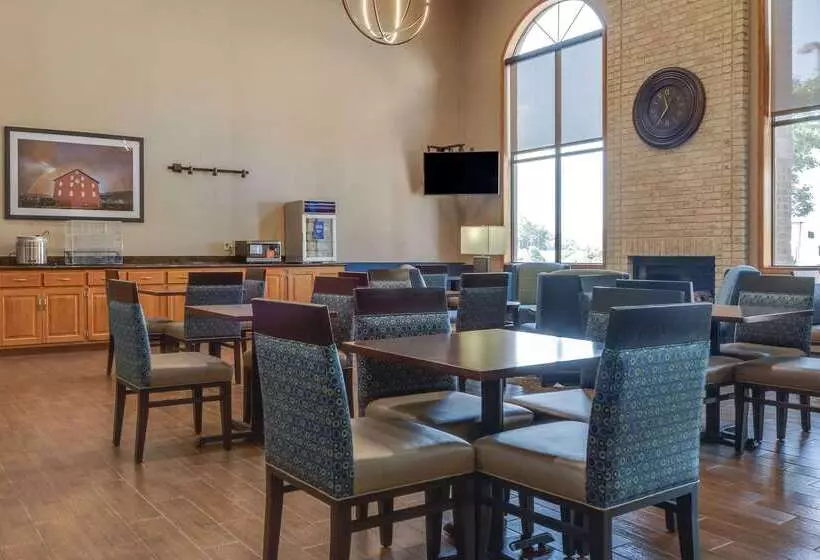 Отель Comfort Inn