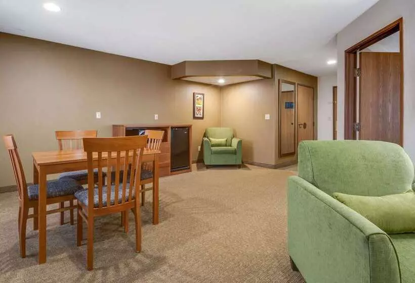 Отель Comfort Inn