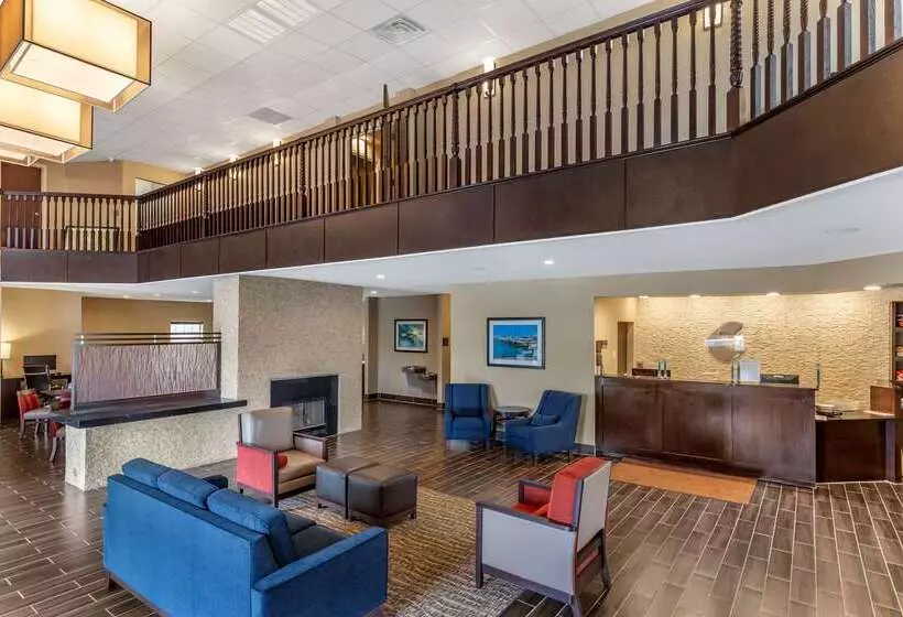فندق Comfort Suites Near Camp Lejeune