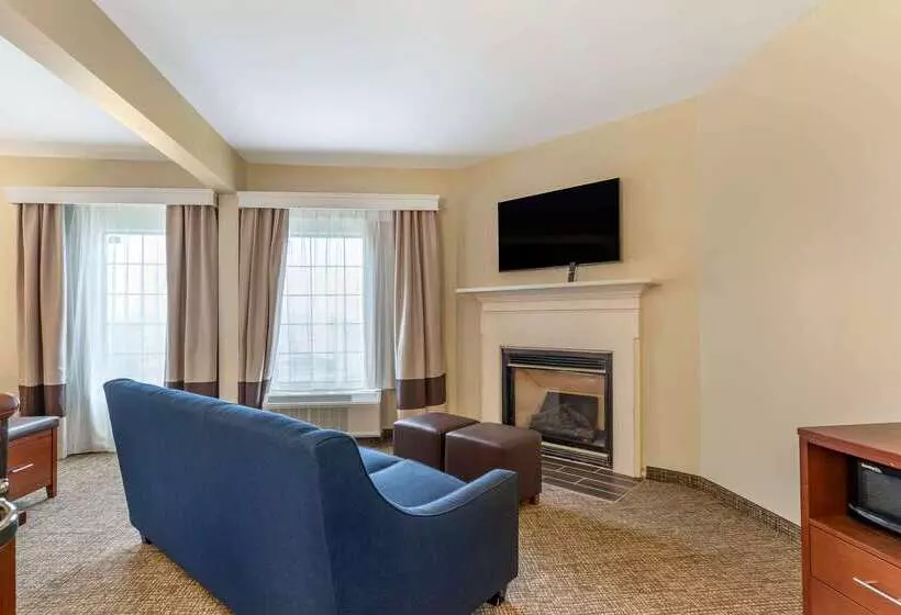 فندق Comfort Suites Near Camp Lejeune