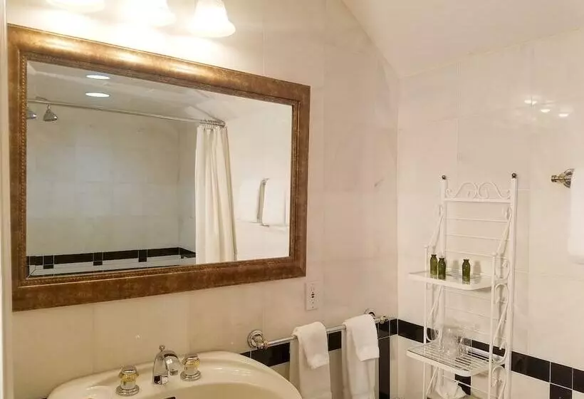 酒店 Copper Beech Inn