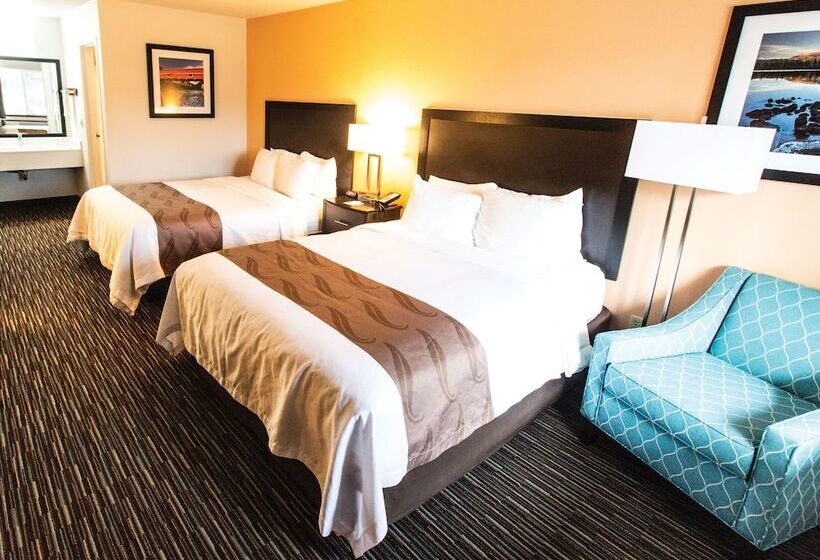 فندق Cottage Grove Inn