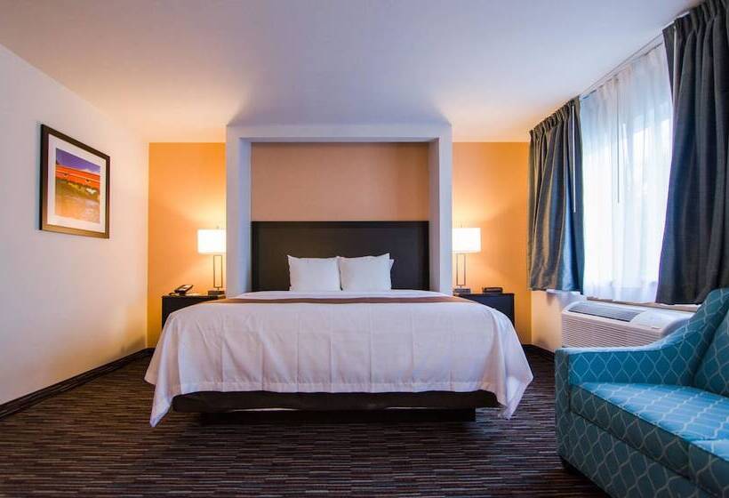 فندق Cottage Grove Inn