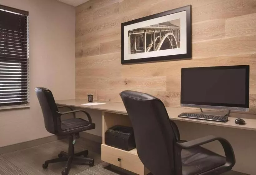 酒店 Country Inn & Suites By Radisson, Germantown, Wi