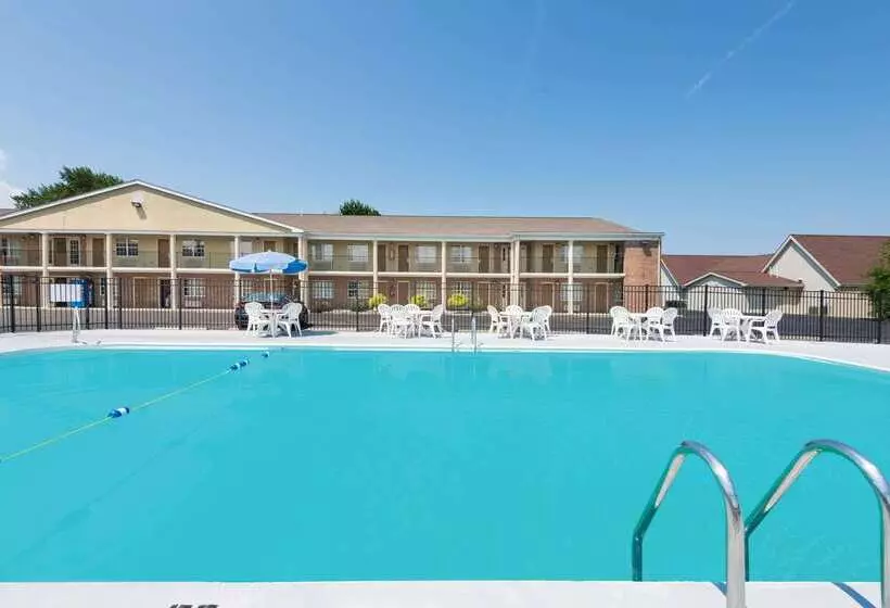 Hotel Days Inn By Wyndham Amherst