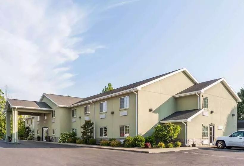 호텔 Days Inn By Wyndham Central City