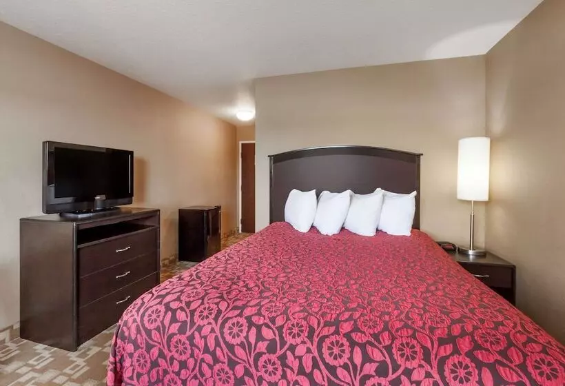 호텔 Days Inn By Wyndham Central City