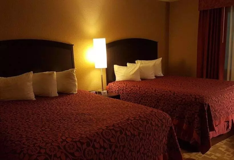 호텔 Days Inn By Wyndham Central City