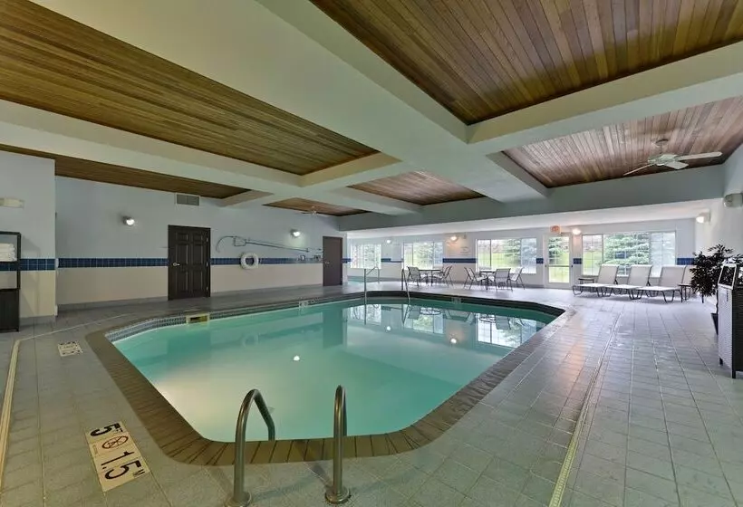 Отель Holiday Inn Express St. Paul South   Inver Grove Heights, An Ihg