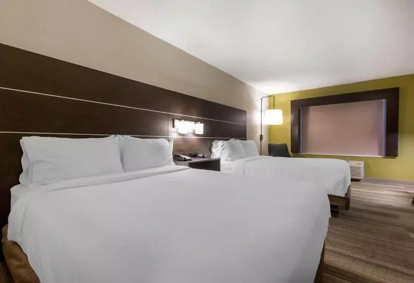 호텔 Holiday Inn Express And Suites Chicago West   St Charles, An Ihg