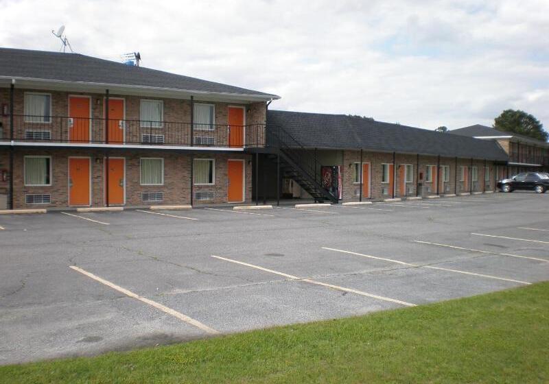 ホテル Knights Inn St. George