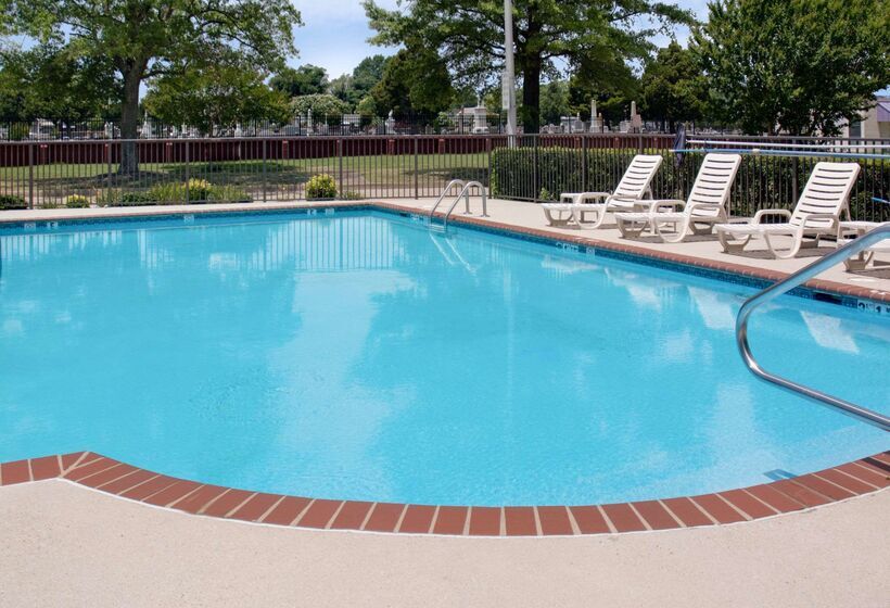 酒店 Quality Inn & Suites Olde Town