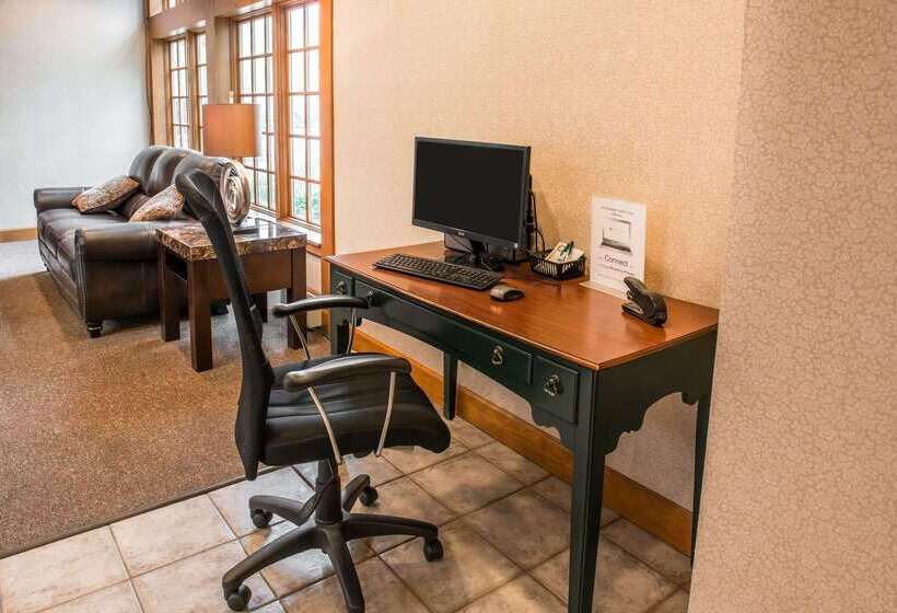 فندق Quality Inn Pittsburgh Airport