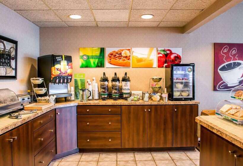 فندق Quality Inn Pittsburgh Airport