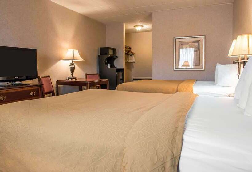 فندق Quality Inn Pittsburgh Airport