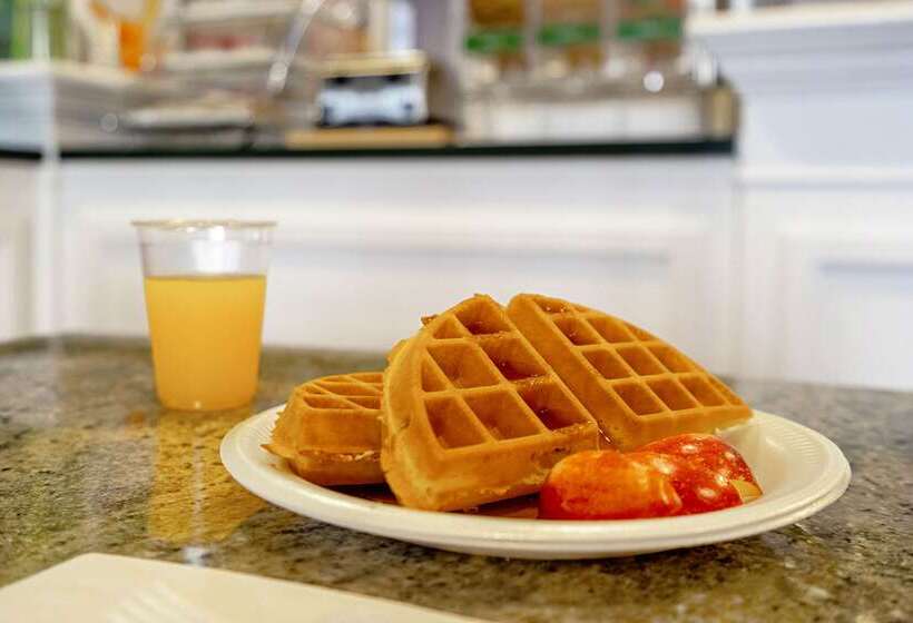 فندق Quality Suites San Antonio Northeast